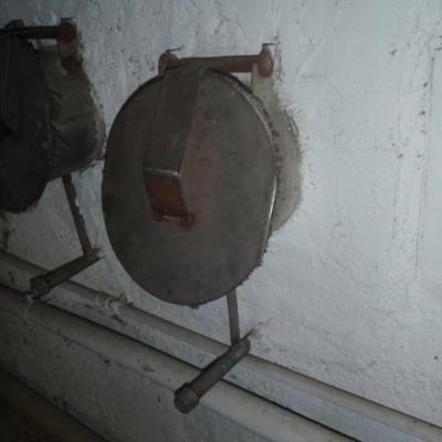 Photo Clapets de cheminée avec tissu amianté
